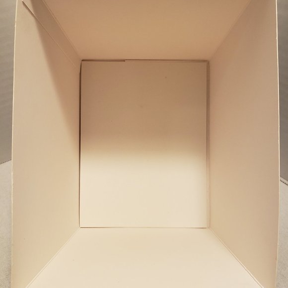 CHRISTMAS GIFT BOX CHRISTMAS DECOR BOX - SANTA AND CHRISTMAS TREES - Picture 13 of 16